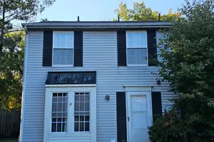 27 Vanderbilt Ct, Sicklerville, NJ 08081 - Photo 1