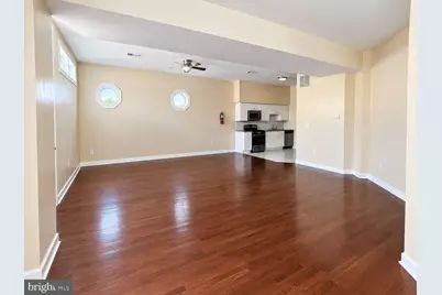 1214 Yorkship Square, Camden, NJ 08104 - Photo 5