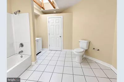 1214 Yorkship Square, Camden, NJ 08104 - Photo 13