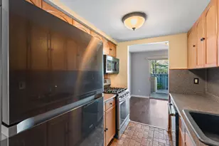 250 Echelon Rd, Voorhees, NJ 08043 - Photo 9