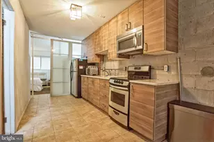 106 W Wisteria Rd, Wildwood, NJ 08260 - Photo 7