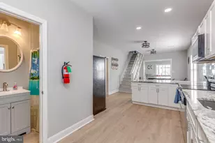 222 E Burk Ave, Wildwood, NJ 08260 - Photo 11