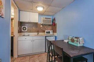 313 E Glenwood Ave, Wildwood, NJ 08260 - Photo 5