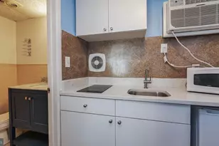 313 E Glenwood Ave, Wildwood, NJ 08260 - Photo 7