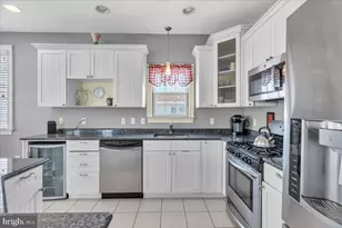 240 E Taylor Ave, Wildwood, NJ 08260 - Photo 15