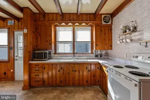 221 W 25th Ave, Wildwood, NJ 08260 - Photo 15