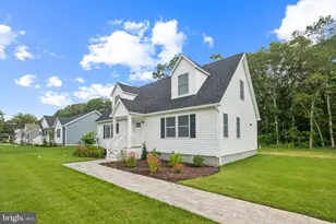 70 W Rising Sun Dr, Ocean View, NJ 08230 - Photo 1