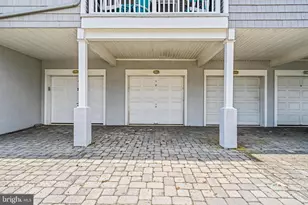 216 E Roberts Ave, Wildwood, NJ 08260 - Photo 5