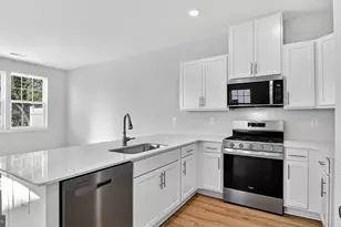 218 Bentz Ave, Villas, NJ 08251 - Photo 5