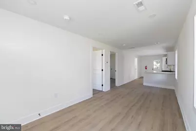 105 E Atlantic Avenue, Cape May, NJ 08210 - Photo 15