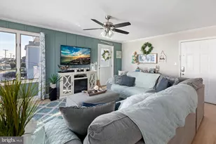 644 W Pine Ave, North Wildwood, NJ 08260 - Photo 9