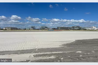 427 E Monterey Avenue, Wildwood, NJ 08260 - Photo 11