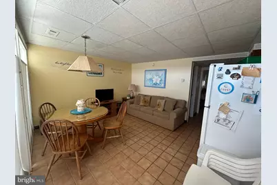 427 E Monterey Avenue, Wildwood, NJ 08260 - Photo 13