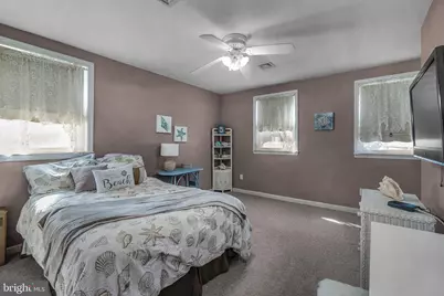 223 W 19th Avenue, Wildwood, NJ 08260 - Photo 21
