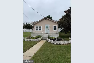 121 Bucknell Avenue, Villas, NJ 08251 - Photo 1