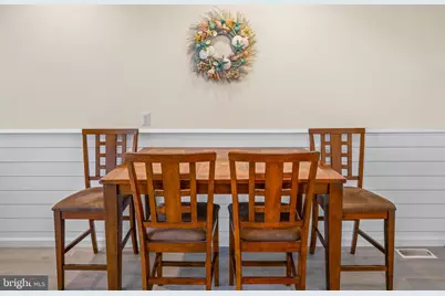 621 W Burk Avenue #A, Wildwood, NJ 08260 - Photo 9