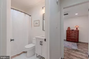 206 Holly Dr, Rio Grande, NJ 08242 - Photo 19