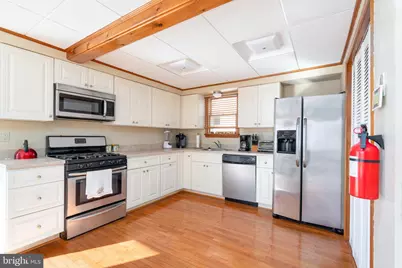 114 W 15th Avenue, Wildwood, NJ 08260 - Photo 15