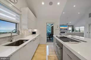 901 S Commonwealth, Strathmere, NJ 08248 - Photo 11