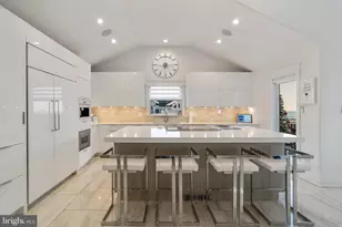 901 S Commonwealth, Strathmere, NJ 08248 - Photo 9