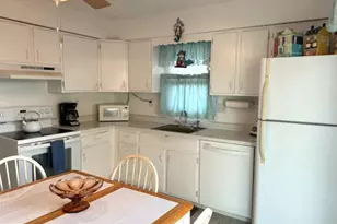 210 Cedardale Ave, Villas, NJ 08251 - Photo 9