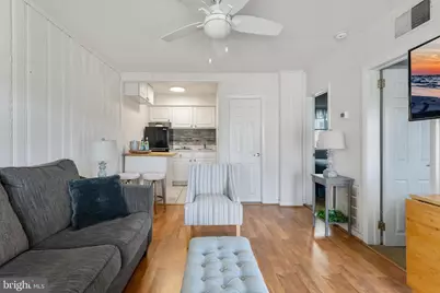 608 Ocean Avenue #205, Wildwood, NJ 08260 - Photo 5