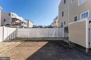 225 39th St, Sea Isle City, NJ 08243 - Photo 33