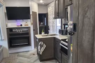 515 Corson Tavern Rd, Ocean View, NJ 08230 - Photo 5