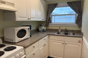 310 E Hand, Wildwood, NJ 08260 - Photo 7