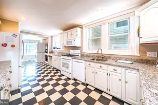 617 Ocean Ave, Ocean City, NJ 08226 - Photo 9