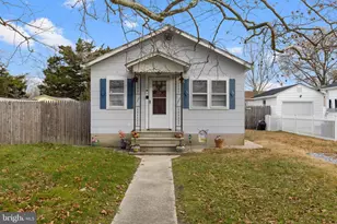 19 Vermont Ave, Villas, NJ 08251 - Photo 1