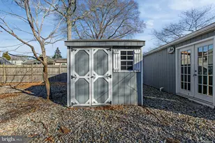 23 W Drumbed Rd, Villas, NJ 08251 - Photo 17