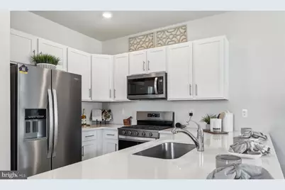 128 W Montgomery Avenue, Wildwood, NJ 08260 - Photo 5