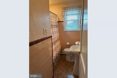 5805 Seaview Avenue, Wildwood, NJ 08260 - Photo 9