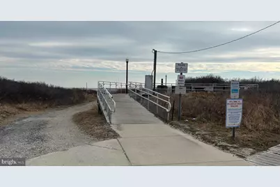 5805 Seaview Avenue, Wildwood, NJ 08260 - Photo 27