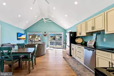 536 W Maple Avenue, Wildwood, NJ 08260 - Photo 13