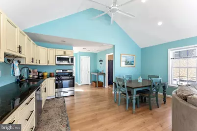 536 W Maple Avenue, Wildwood, NJ 08260 - Photo 5