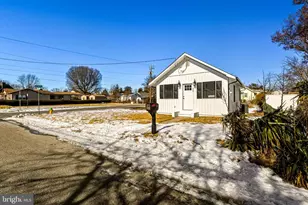 51 W New York Ave, Villas, NJ 08251 - Photo 1