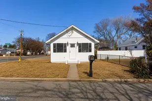 51 W New York Ave, Villas, NJ 08251 - Photo 1