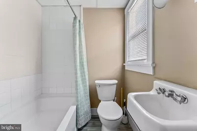 120 E Schellenger Avenue, Wildwood, NJ 08260 - Photo 7