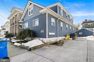 214 E Juniper Ave, Wildwood, NJ 08260 - Photo 1
