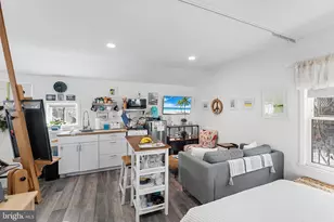 214 E Juniper Ave, Wildwood, NJ 08260 - Photo 29