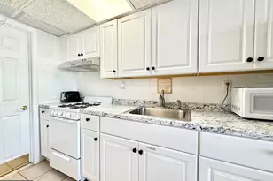 410 E Monterey Ave, Wildwood, NJ 08260 - Photo 7