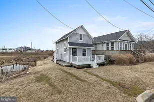 826 W Rio Grande Ave, Wildwood, NJ 08260 - Photo 1