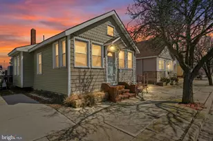 313 W Juniper Ave, Wildwood, NJ 08260 - Photo 1