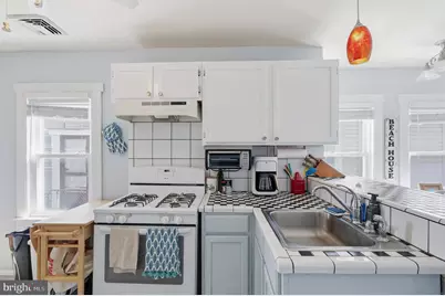 313 W Juniper Avenue, Wildwood, NJ 08260 - Photo 21