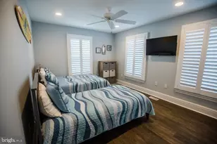 408 Illinois Ave, Wildwood, NJ 08260 - Photo 9