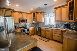 408 Illinois Ave, Wildwood, NJ 08260 - Photo 27