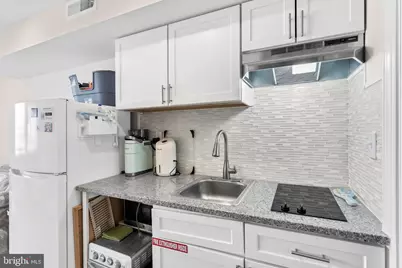 422 Farragut Road #201, Wildwood, NJ 08260 - Photo 19