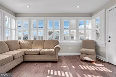 113 W Roberts Avenue, Wildwood, NJ 08260 - Photo 3